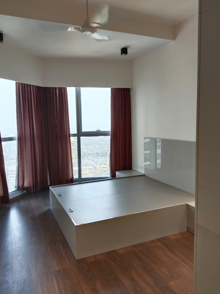 Room, bombay-realty-one-icc 3 Bedroom 1900 Sq.Ft. Apartment In Wadala Mumbai 9344309
