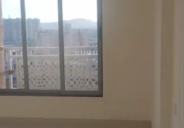 Room in 1 BHK Apartment at Regency Estate, Dombivli East – for Rent