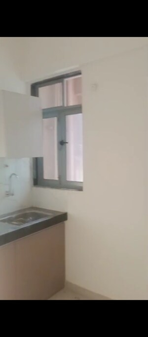 Room in 1 BHK Apartment at Regency Estate, Dombivli East – for Rent