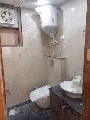 Attached Bathroom in 3 BHK Builder Floor at Chittaranjan Park – for Rent