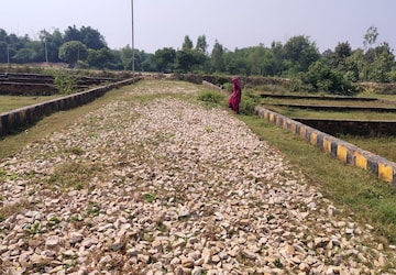 Plot For Sale in Raebareli Road