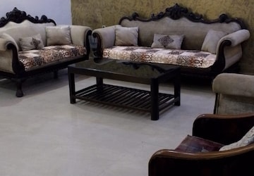 Living Room in 5 BHK Independent House at Sector 27 – for Sale