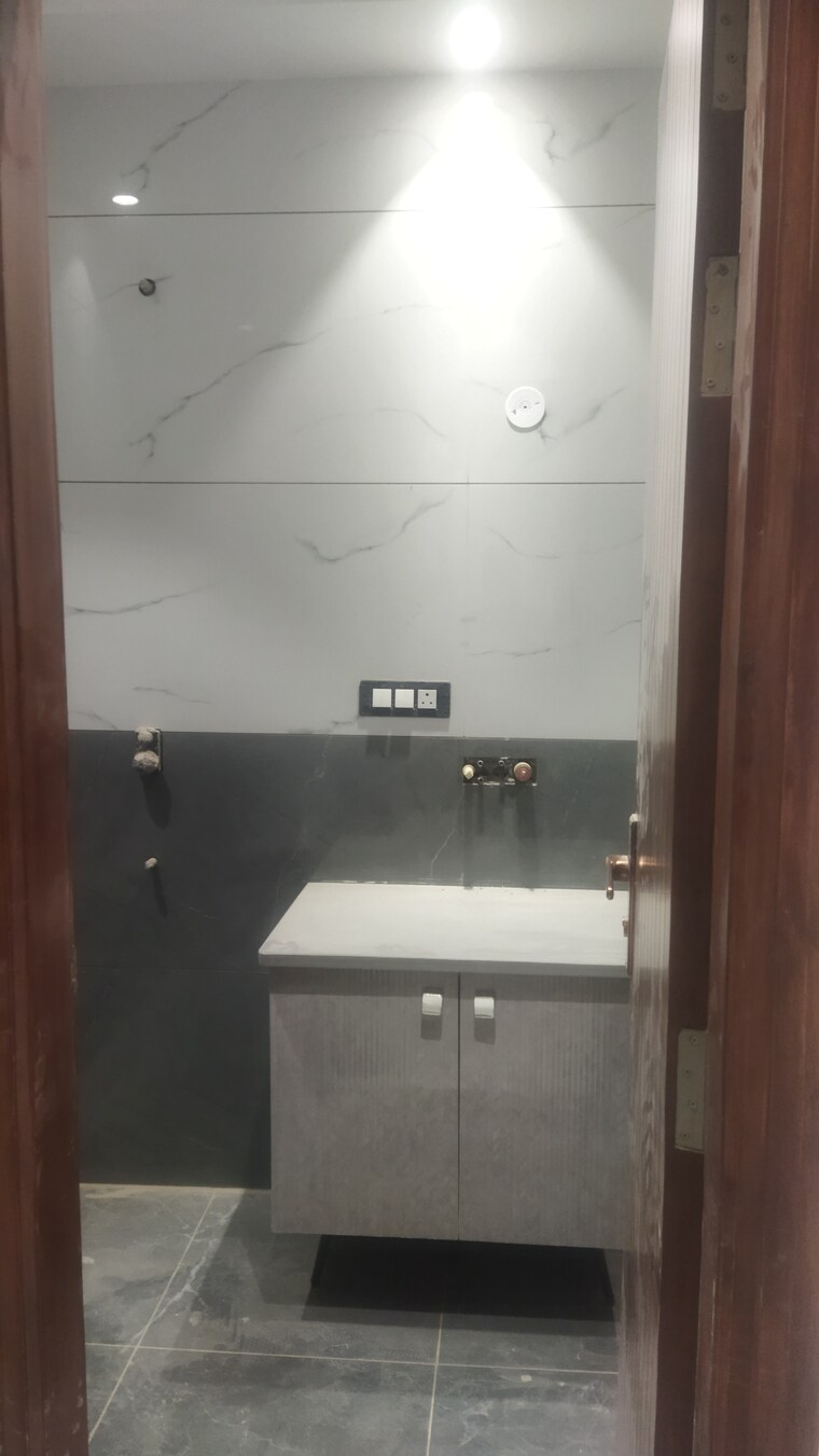 Kitchen, bptp-district-3 3 Bedroom 180 Sq.Yd. Builder Floor In Sector 85 Faridabad 9344432