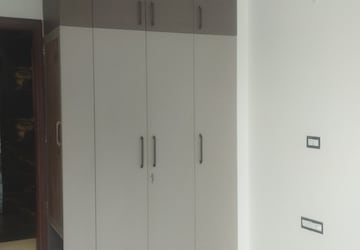 Room in 3 BHK Builder Floor at BPTP District 3, Sector 85 – for Sale
