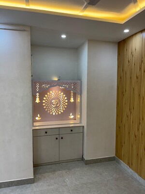 Furnished Amenities in 2 BHK Builder Floor at Bima Vihar – for Sale