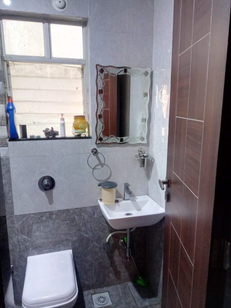 Bathroom, essen-aishwaryam-comfort-phase-i 2 Bedroom 790 Sq.Ft. Apartment In Akurdi Pune 9344465