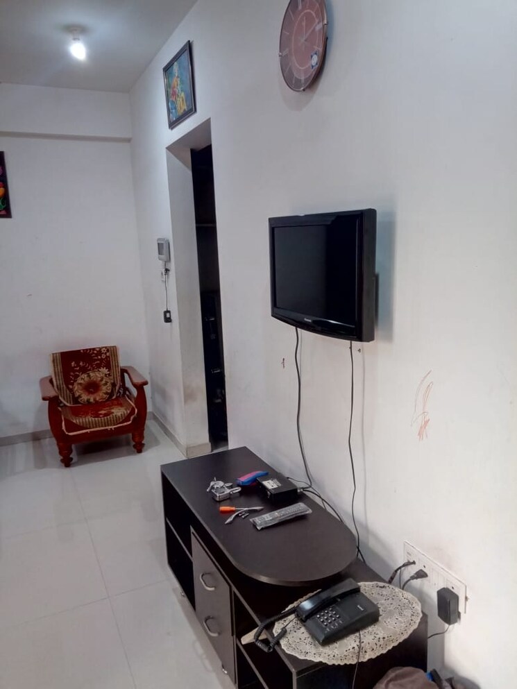 Living Room, essen-aishwaryam-comfort-phase-i 2 Bedroom 790 Sq.Ft. Apartment In Akurdi Pune 9344465