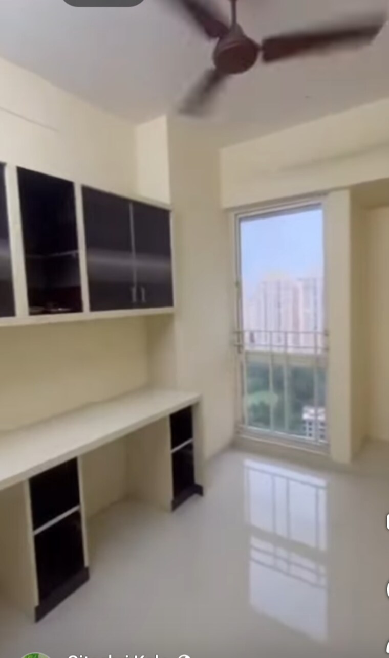 Room, vijay-orovia 3 Bedroom 1065 Sq.Ft. Apartment In Ghodbunder Road Thane 9344467