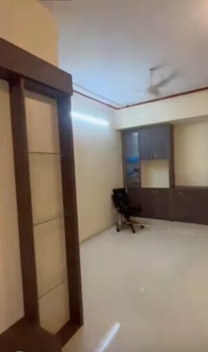 Room in 3 BHK Apartment at Vijay Orovia, Ghodbunder Road – for Rent