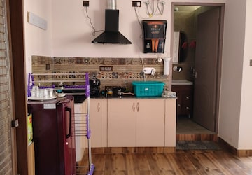 Kitchen in 1 BHK Independent House at Garhi Cantt – for Rent