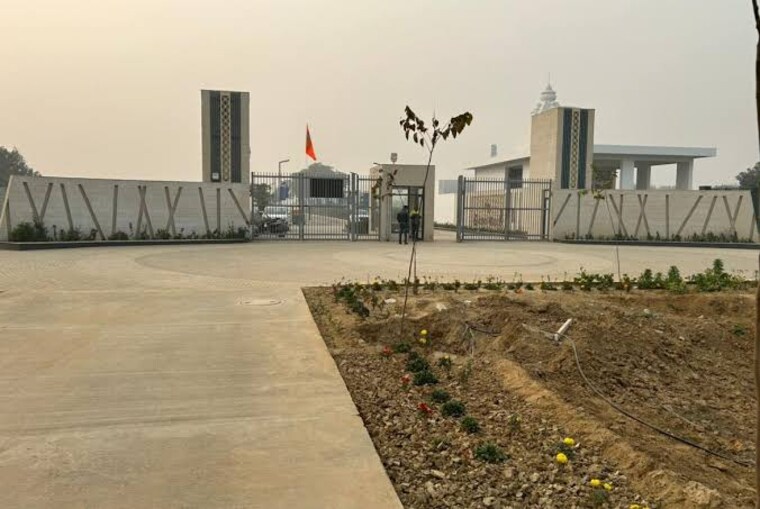 Exterior View, sector 98  190 Sq.Yd. Plot In Sector 98 Faridabad 9344994