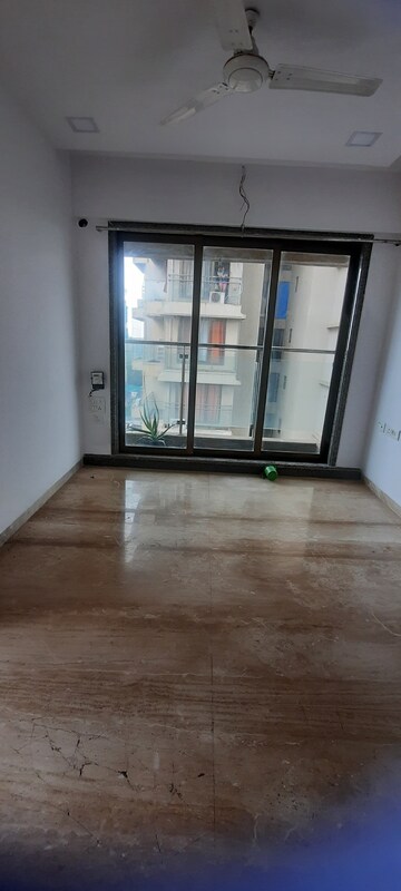 Room in 2 BHK Apartment at Neminath Luxeria, Andheri West – for Sale