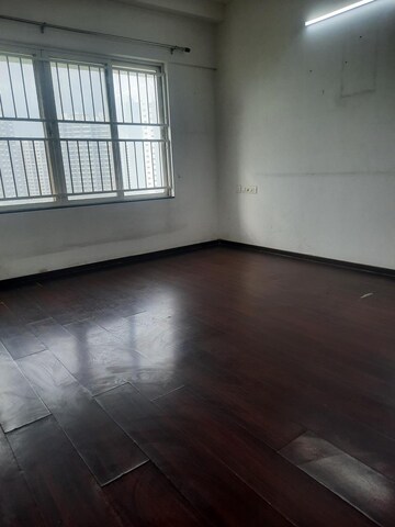 Room in 2 BHK Apartment at Kolte Patil Life Republic, Hinjewadi – for Rent