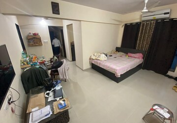 Living Room in 1.5 BHK Apartment at Vijay Apartments Waghbil, Waghbil – for Rent