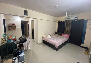 Living Room in 1.5 BHK Apartment at Vijay Apartments Waghbil, Waghbil – for Rent