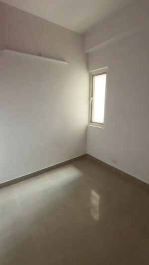 Room in 2 BHK Apartment at Fusion Homes, Tech Zone 4 Greater Noida – for Sale