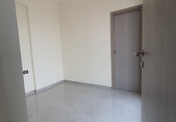 Room in 1 BHK Apartment at Adarsh Nagar Society, Worli – for Rent