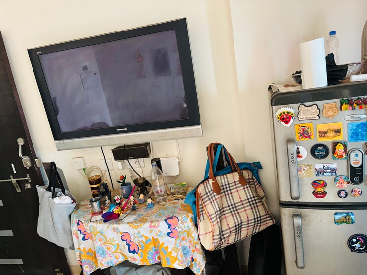 Bedroom, gaur-city-2-14th-avenue 1.5 Bedroom 550 Sq.Ft. Apartment In Sector 16c Greater Noida Greater Noida 9344951