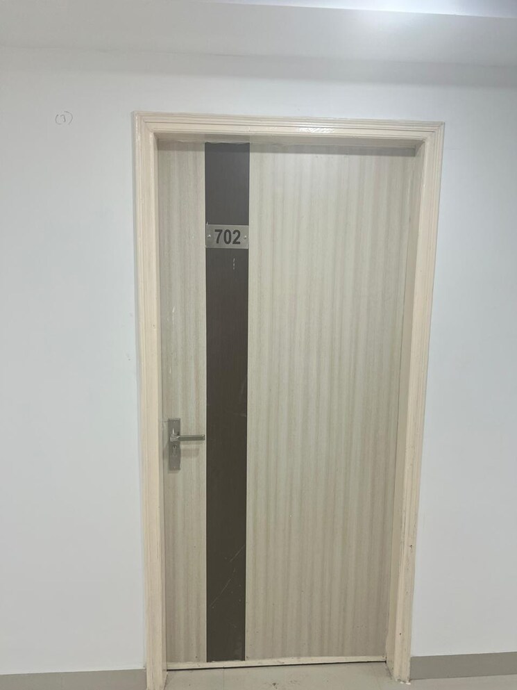 undefined, sector 47 Commercial Office Space 1000 Sq.Ft. In Sector 47 Gurgaon 9345220