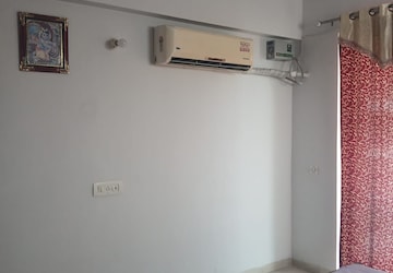 2 BHK Builder Floor For Rent in Patel Nagar