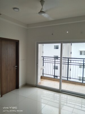 Room in 2.5 BHK Apartment at Prestige Tranquil, Kokapet – for Rent