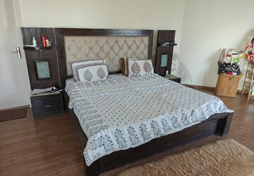 Bedroom in 4 BHK Apartment at Bestech Park View Grand Spa, Sector 81 – for Sale