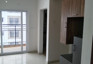 Room in 2.5 BHK Apartment at Prestige Tranquil, Kokapet – for Rent