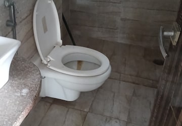 Bathroom in 4 BHK Builder Floor at Omaxe Green Meadow City, Alwar Bypass Road – for Rent