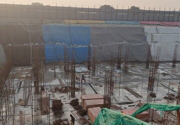 Bathroom in  Shop at Uniwest Hub, Sector 22d Yamuna Expressway – for Sale