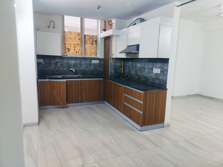 Kitchen, trishla-city 2 Bedroom 1100 Sq.Ft. Apartment In Patiala Road Zirakpur 9345418