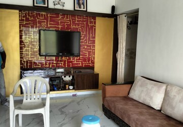 Living Room in 1 BHK Apartment at Mantri Park, Goregaon East – for Rent