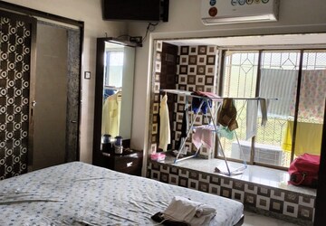 Bedroom in 1 BHK Apartment at Mantri Park, Goregaon East – for Rent