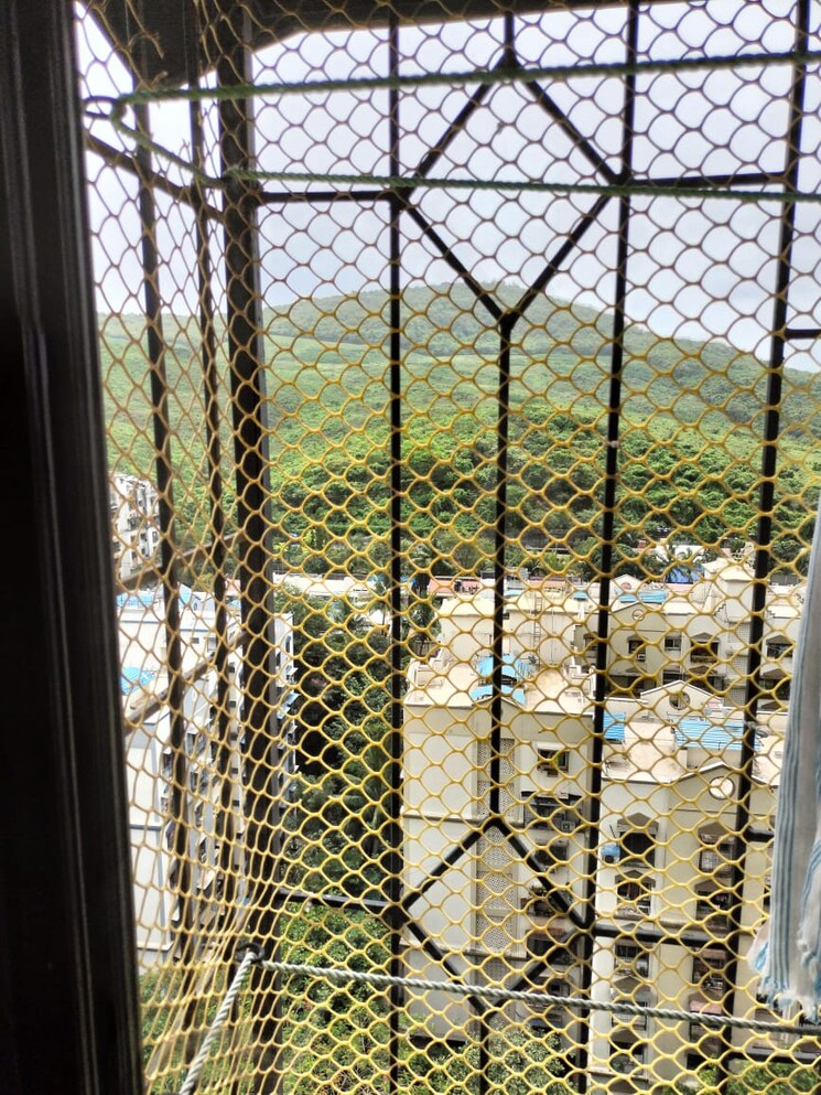 Balcony, mantri-park 1 Bedroom 600 Sq.Ft. Apartment In Goregaon East Mumbai 9345195