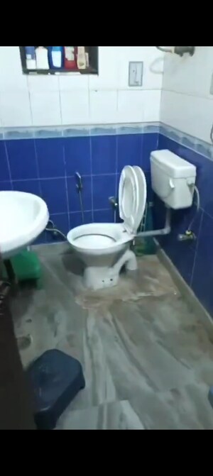 1 BHK Builder Floor For Rent in Spring Field Colony