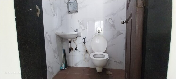 Bathroom, chandak-stella 2 Bedroom 610 Sq.Ft. Apartment In Goregaon West Mumbai 9345345