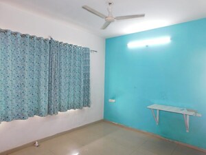Room in 3 BHK Apartment at Kolte Patil Life Republic, Hinjewadi – for Rent