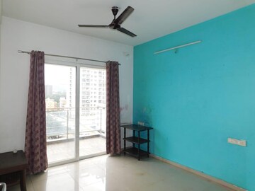 Room in 3 BHK Apartment at Kolte Patil Life Republic, Hinjewadi – for Rent