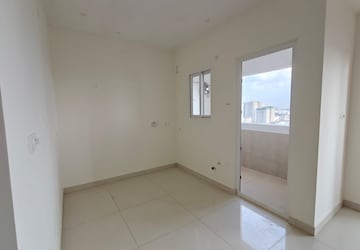 Room in 2 BHK Apartment at Team 4 Nyla, Miyapur – for Sale