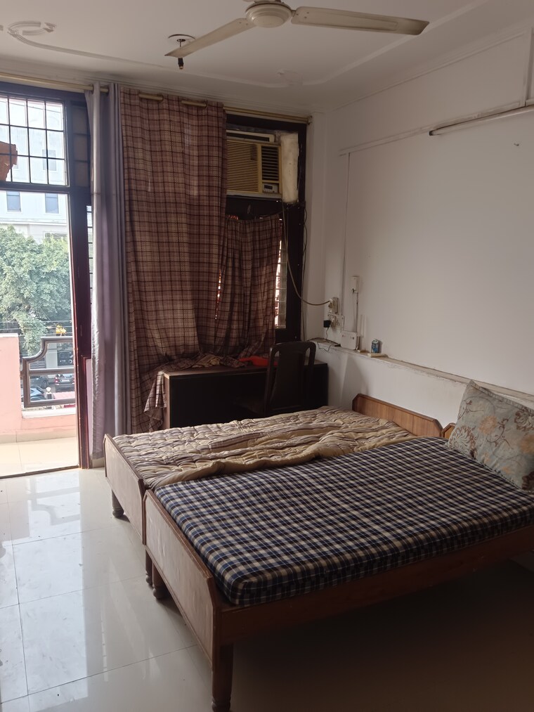 Bedroom, rwa-apartments-sector-50 1 RK 250 Sq.Ft. Villa In Sector 50 Noida 9345412
