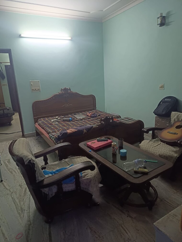 Team Area, sector 28 3 Bedroom 2000 Sq.Ft. Builder Floor In Sector 28 Faridabad 9345447