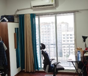 Team Area in 4 BHK Apartment at Dheeraj Insignia, Bandra East – for Sale