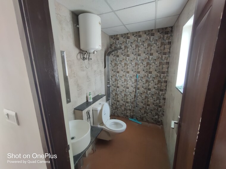 Bathroom, sushma-grande-nxt 4 Bedroom 2190 Sq.Ft. Apartment In Lohgarh Zirakpur 9345474