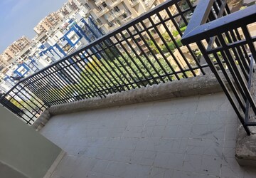 2 BHK Apartment – Exterior View View at Sushma Green vista, Ghazipur - for Rent