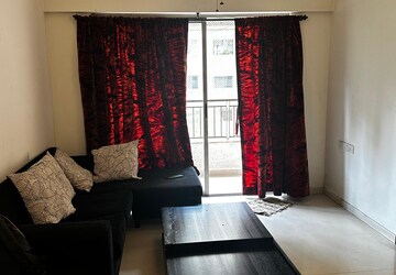 Living Room in 1 BHK Apartment at Dombivli East – for Rent