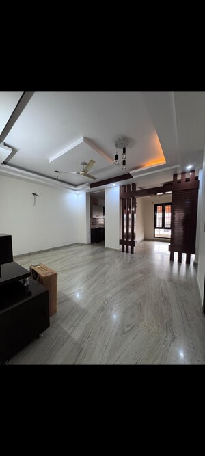 Room in 3 BHK Builder Floor at Sunder Vihar – for Sale