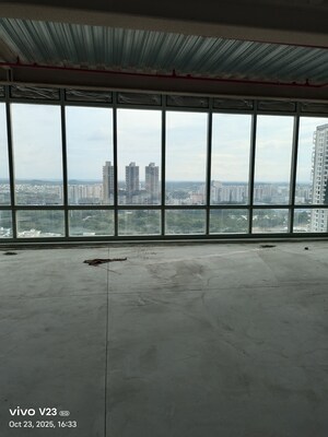 Room in  Office Space at Financial District – for Sale