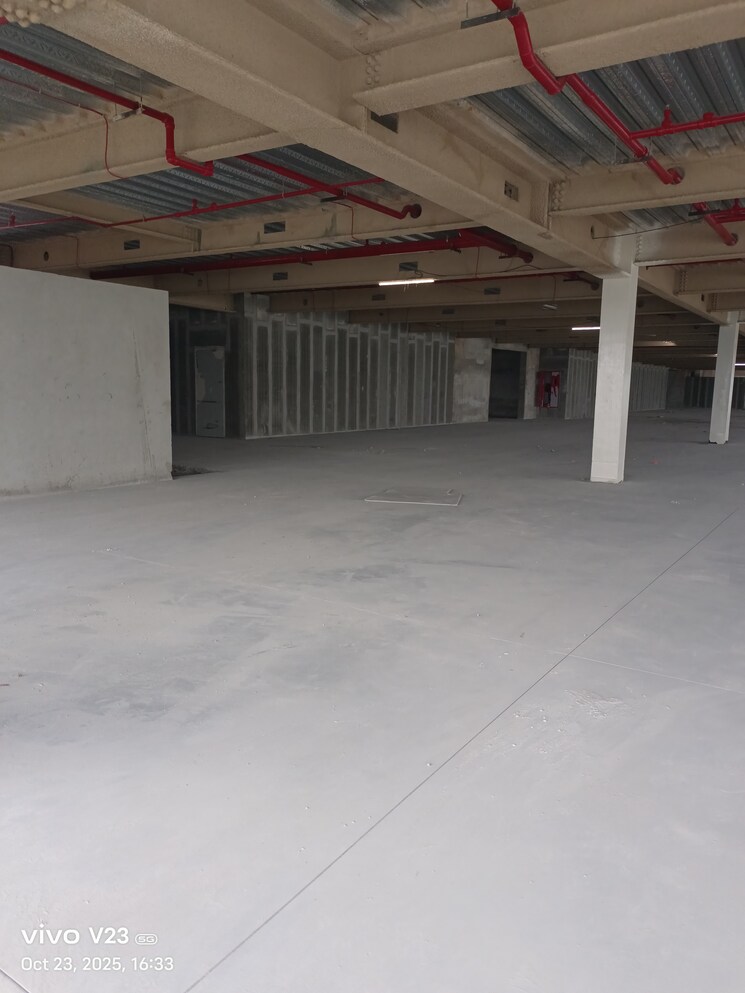  Parking, financial district Commercial Office Space 10000 Sq.Ft. In Financial District Hyderabad 9345608