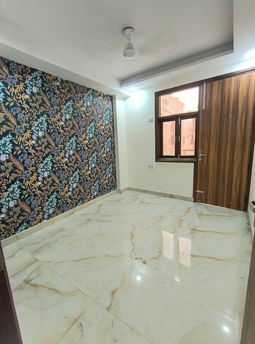 2 BHK Builder Floor For Sale in Govindpuri