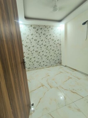 Room in 2 BHK Builder Floor at Govindpuri – for Sale