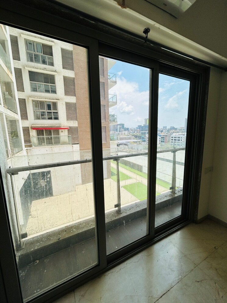 Other, adani-group-western-heights 3 Bedroom 1100 Sq.Ft. Apartment In Andheri West Mumbai 9345609